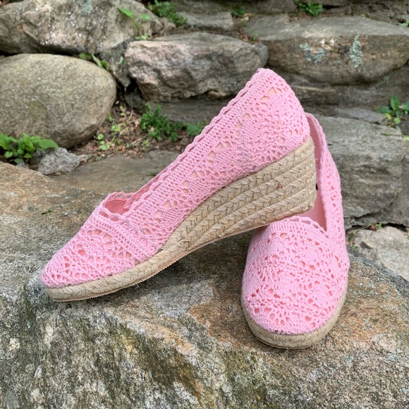 AJ Valenci Pink Lace Espadrilles Wedges-Size 8W - Picture 2 of 13